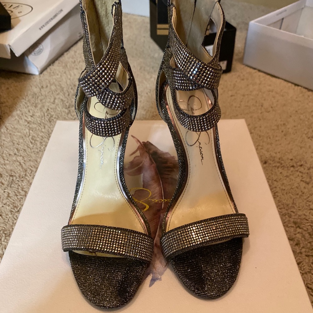 Diamond heels